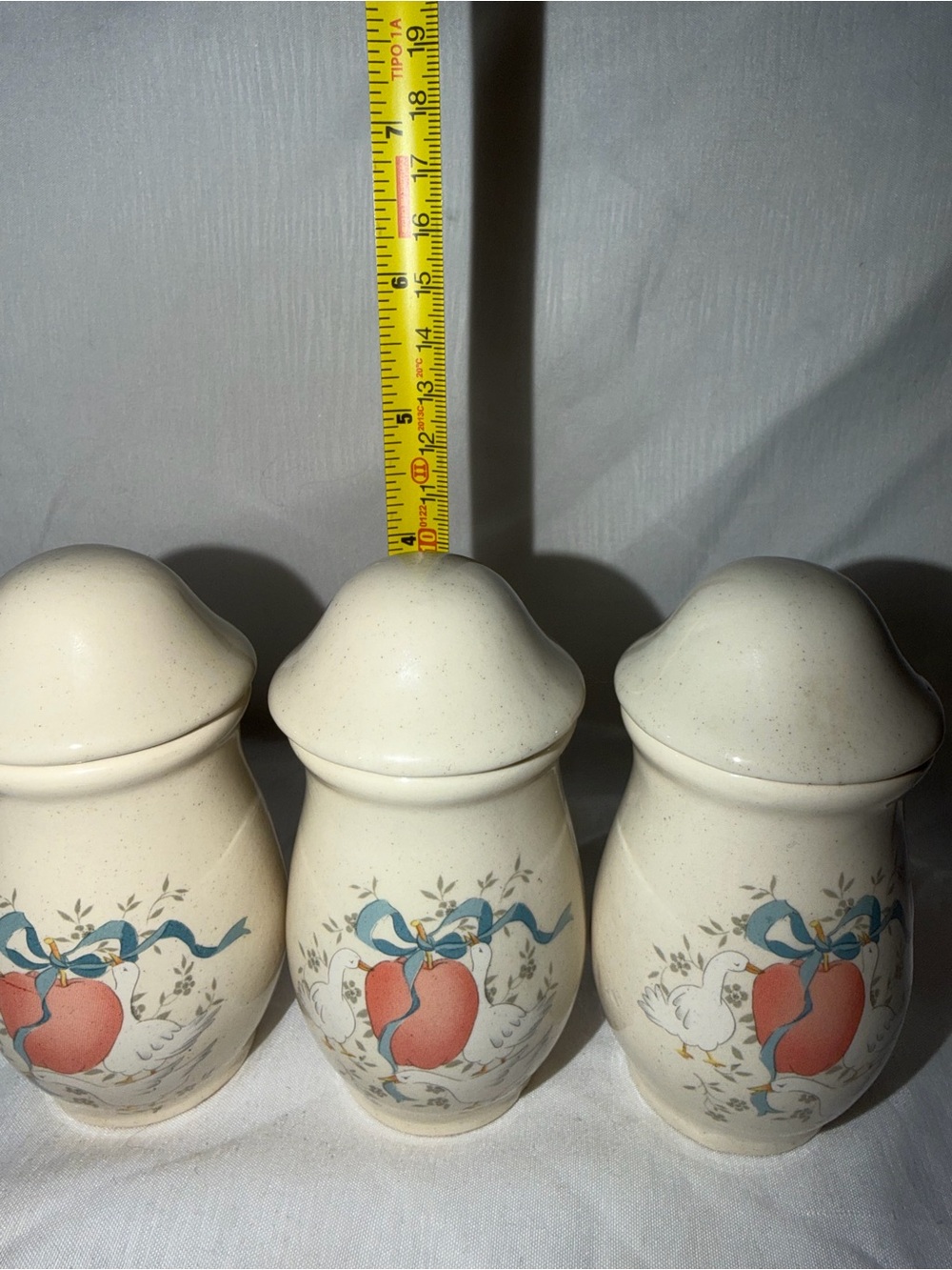 Vintage 1980s International Stoneware Country Geese Spice Jars - Set of 3 - Picture 5 of 9